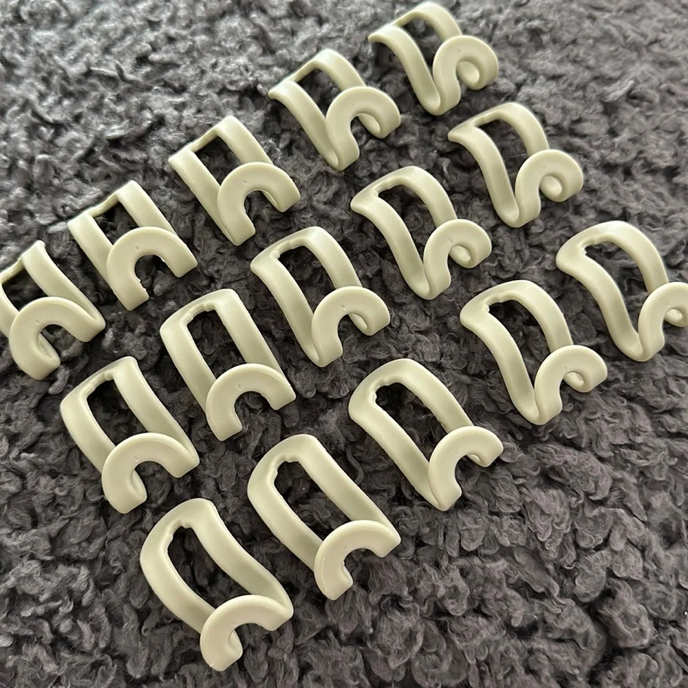 Plastic hanger hooks set of 15